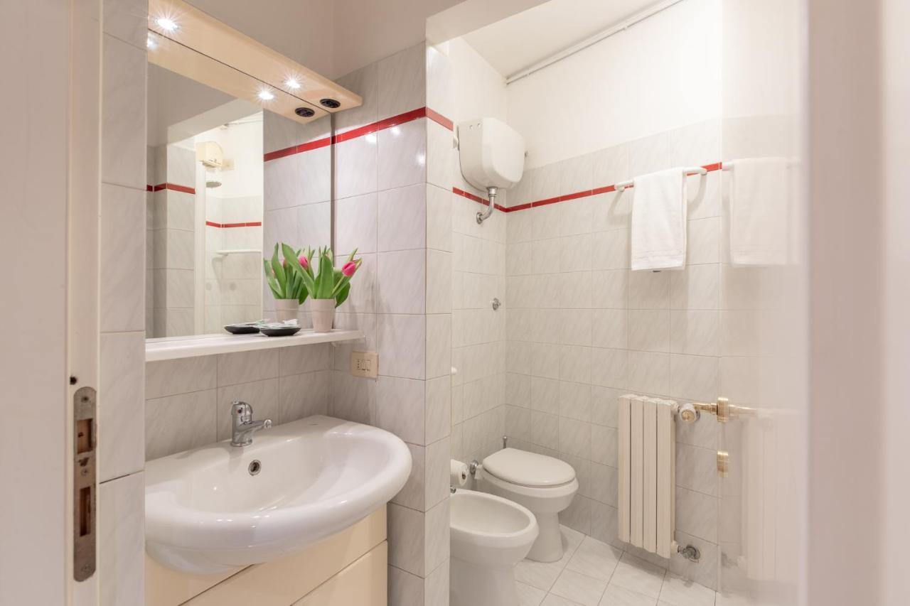 Iflat Magic Apartment In The Heart Of Trastevere Roma Ngoại thất bức ảnh